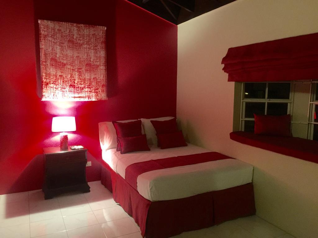 La Casa Feliz Hotel Montego Bay Esterno foto